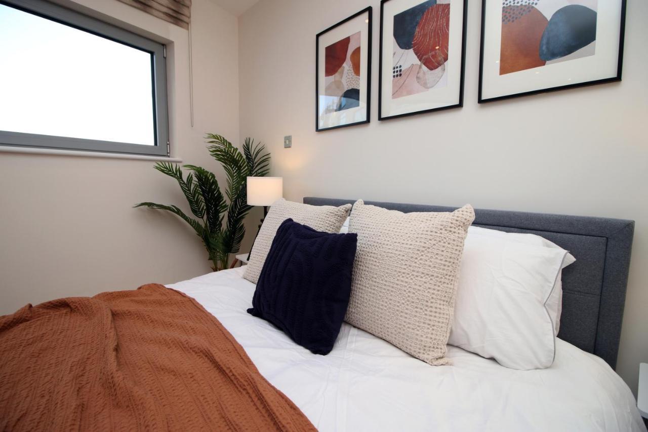 The Skyline - Luxury City Centre Flat With Designated Parking Cardiff Exterior foto